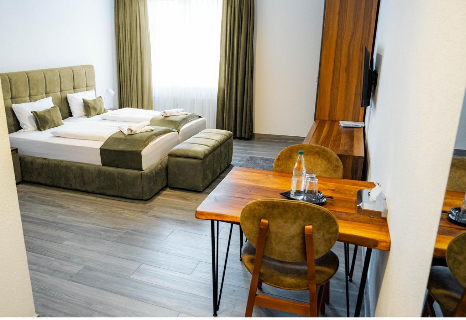 E&B Hotel Korb ภายนอก รูปภาพ